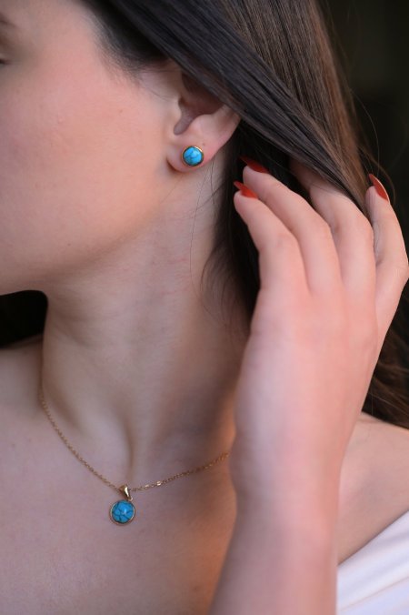 ذهبي مع ازرق