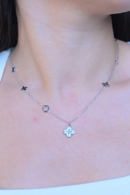 سنسال مريم فان كليف