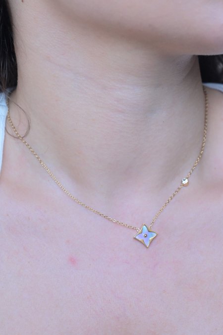 سنسال مريم قطعتين