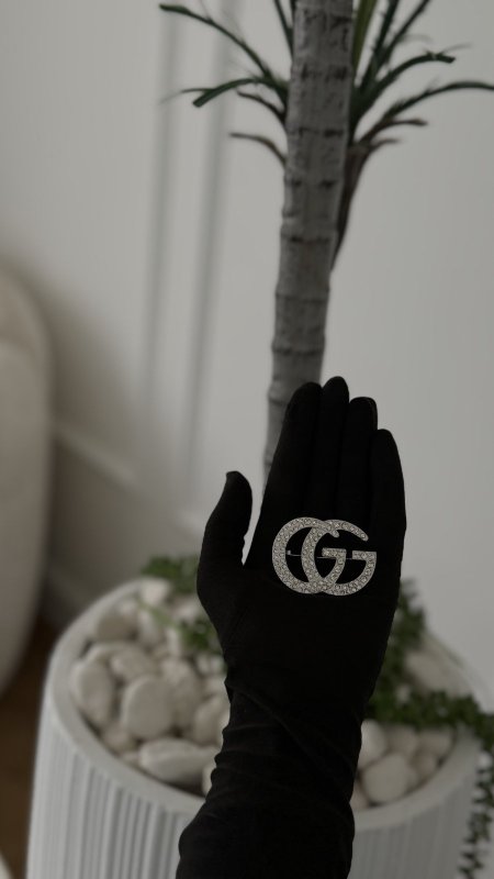 CG فضي زرقون