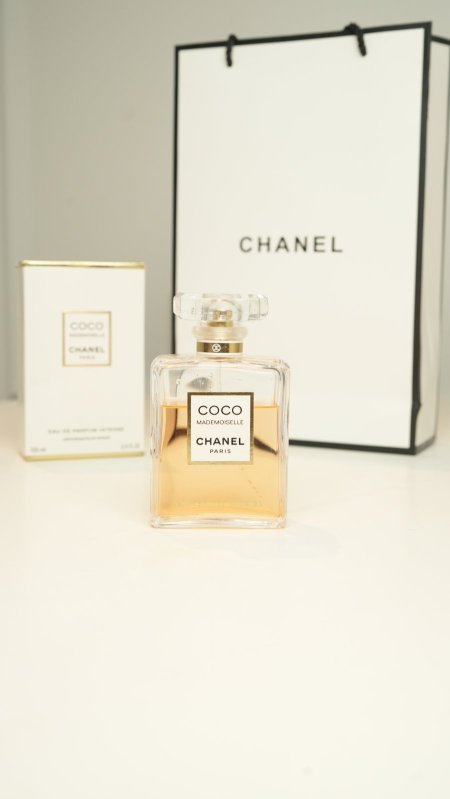 EAU DE PARFUM intense