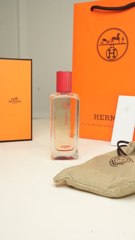 عطر - Hermis / اصدار محدود شامل كيس الشركة