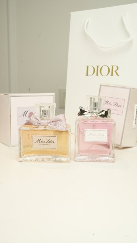 عطر - Miss Dior / Blooming Bouquet شامل كيس الشركة