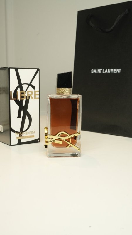 EAU DE PARFUM INTENSE