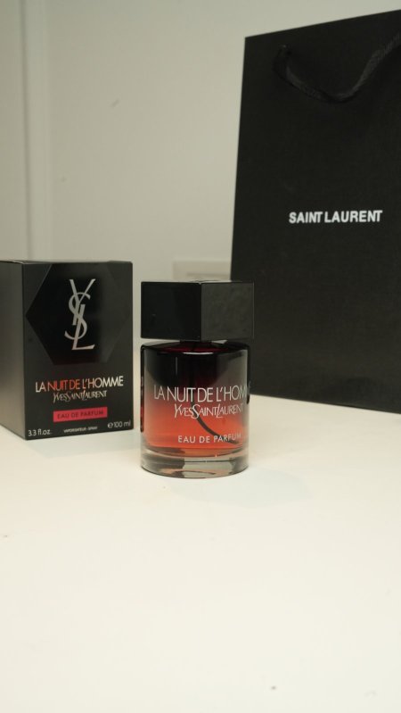 Yves Saint Laurent La Nuit De L'Homme Eau De Parfum |100ml شامل كيس الشركة