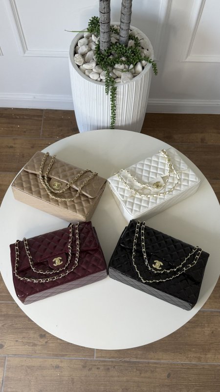 شنطة - لمعة  Chanel Clasic مقاس كبير / كوبي ماستر