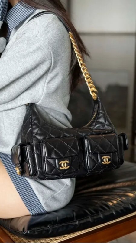 شنطة - CHANEL الجديدة كلياً