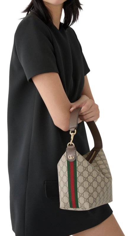 شنطة - GUCCI / شامل علبة الشركة