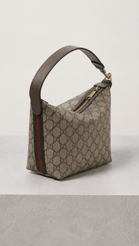 شنطة - GUCCI / شامل علبة الشركة