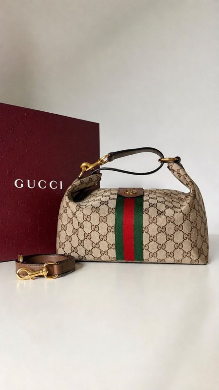 شنطة - GUCCI / شامل علبة الشركة