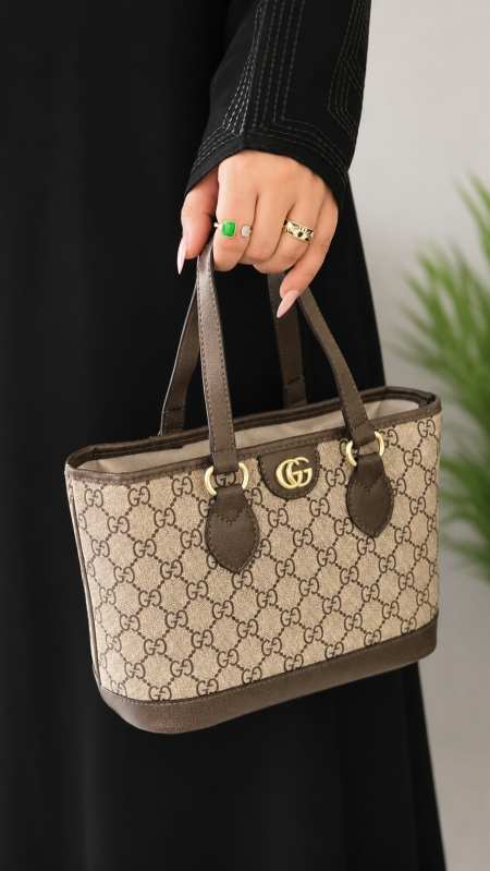 شنطة - GUCCI / شامل علبة الشركة