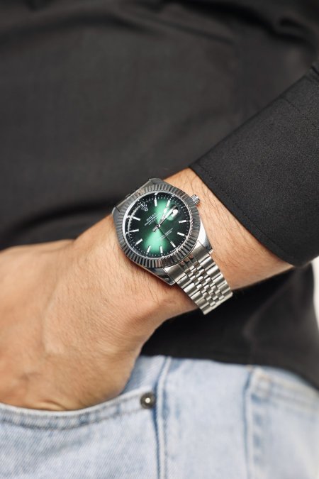 ساعة - Rolex / الشبابية شامل علبة وكيس  - فضي / اخضر <br> <span class='text-color-warm'>نفدت الكمية</span>