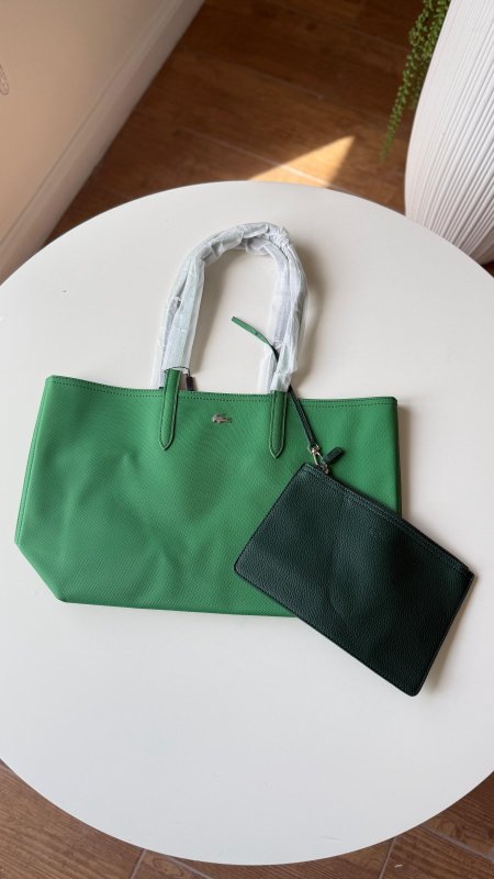 اخضر / اخضر غامق