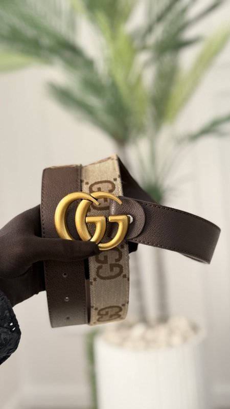 قشاط ستاتي - GUCCI / شامل علبة الشركة