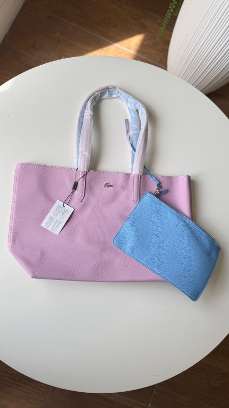 ليلكي / ازرق