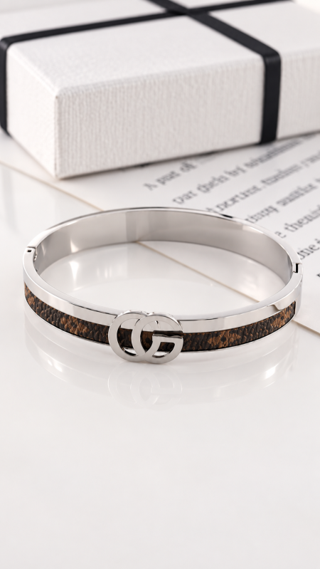 اساور Gucci