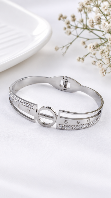 اساور Dior