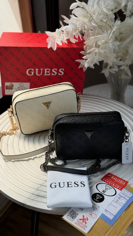 شنطة -Guess شامل علبة الشركة / 8057