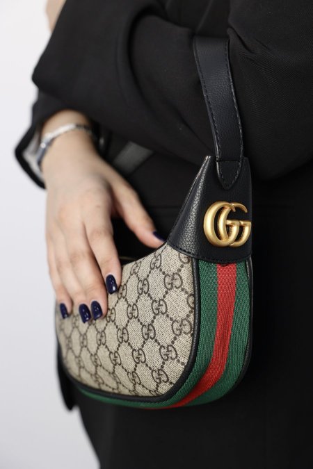 شنطة - Gucci Ophidia Mini / شامل جزدان وبوكس  - جوتشي / اطار اسود