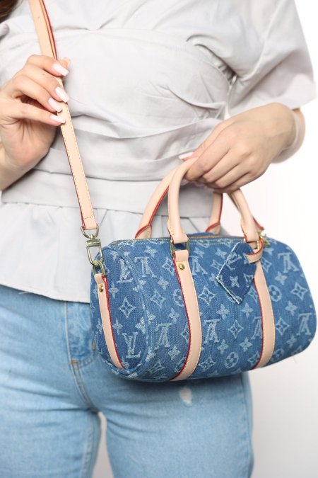 شنطة - 303# Louis Vuitton  / شامل علبة - جينز