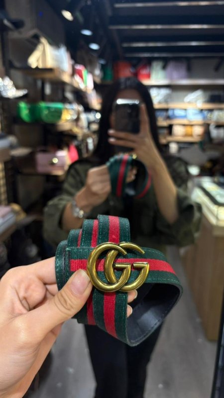 شعار gucci قماش