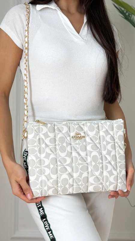 ابيض شعار صغير