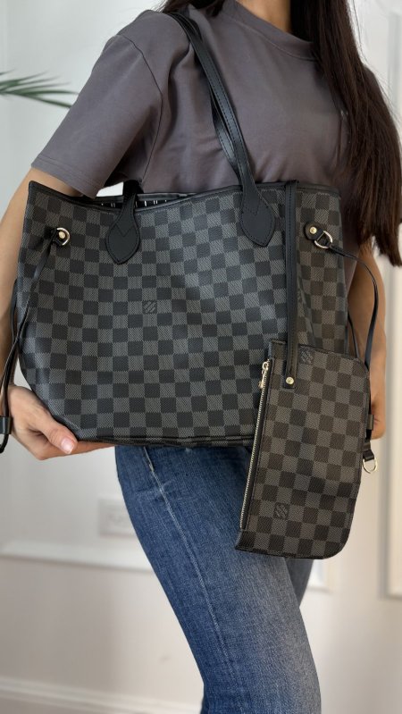 مربعات اسود رمادي