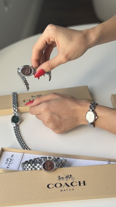 ساعة - Coach - شكل بيضاوي - شامل علبة الشركة/ #6840