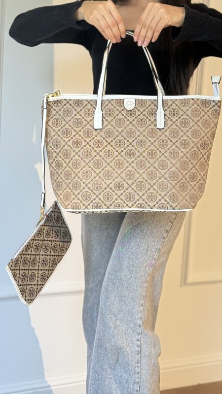 بيج إطار أبيض