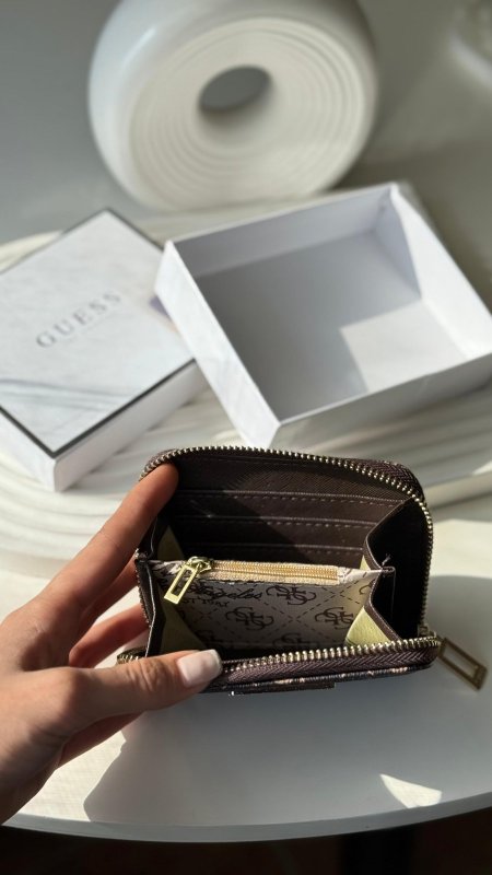 جزدان -Guess مقاس صغير / شامل علبة الشركة مع سحاب داخلي للفراطة