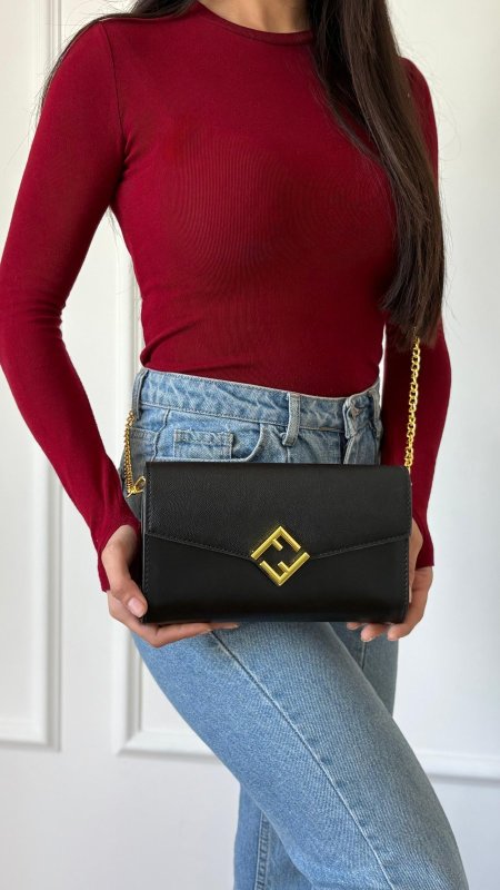 كلاتش - Fendi