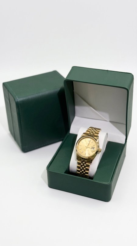 ساعة ROLEX ستاتي مقاس وسط | شامل علبة