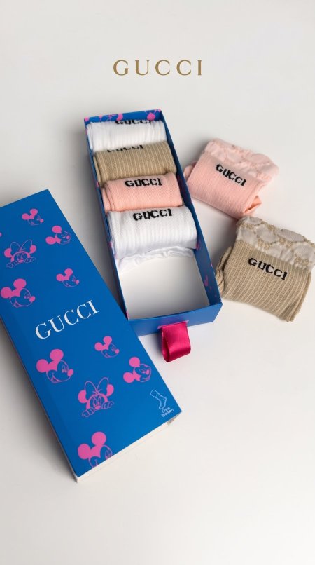 جرابات GUCCI - ٦ ازواج  / شامل علبة الشركة