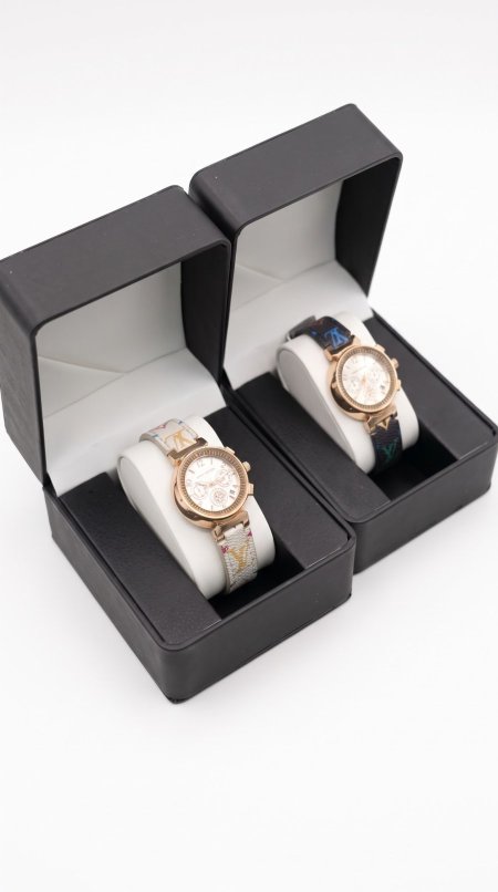 ساعة - Louis vuitton شامل علبة