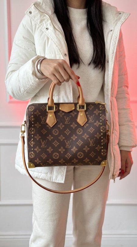 شنطة - LOUIS VUITTON / ماستر كواليتي شامل علبة