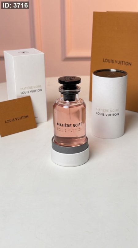 MATIÉRE NOIRE