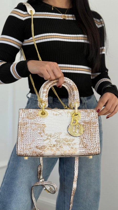 أبيض نقشة ذهبي