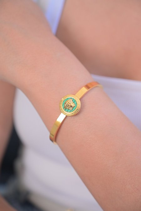 اسواره بنجل فيرزاتشي لون اخضر