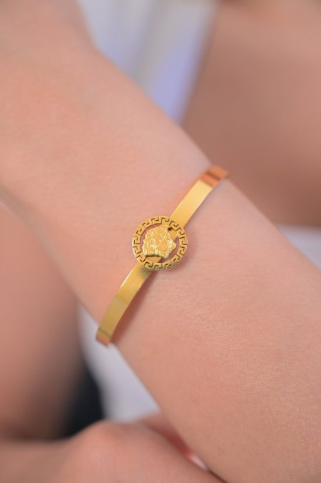 اسواره بنجل فيرزاتشي ذهبي املس