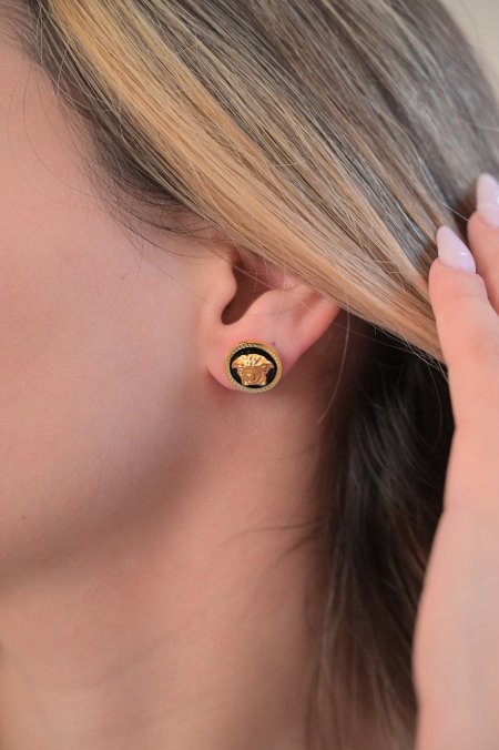 حلق فيرزاتشي اسود كبير