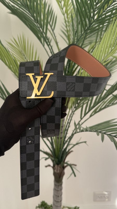 اسود مربعات