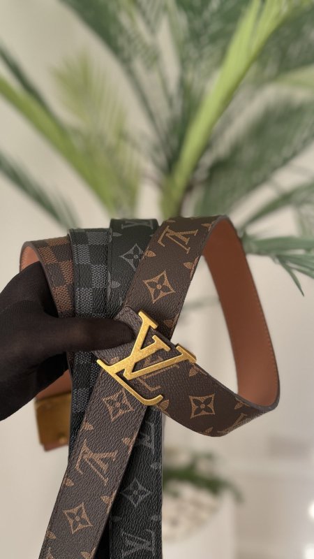 قشاط - Louis Vuitton / مقاس كبير