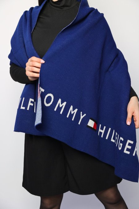 شال كتف  - Tommy Hilfiger