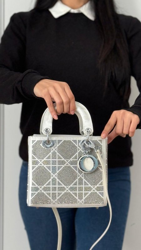 ابيض / كريستال