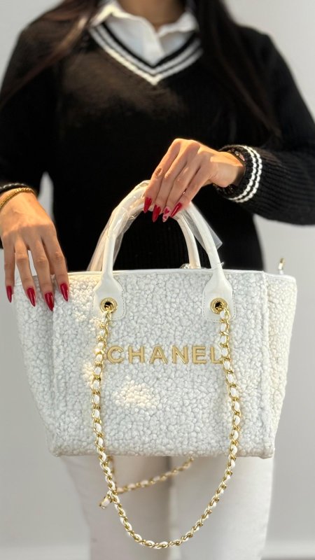 chanel ابيض