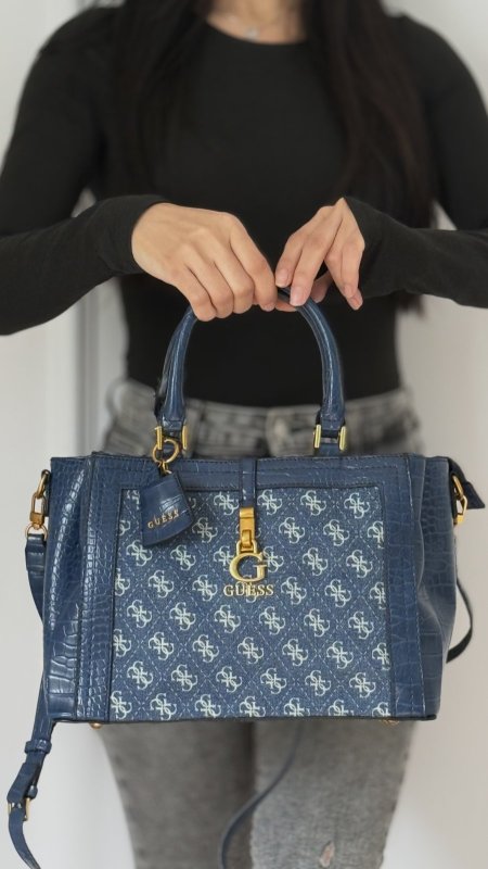 شنطة - GUESS / حجم كبير